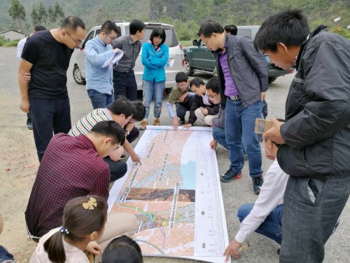 我院廣西賀州至巴馬高速公路（都安至巴馬段）項目工程地質初步勘察工作順利通過預驗收