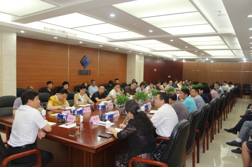 省林業廳黨組書記胡長清同志為院黨委中心組（擴大） 集中學習作專題輔導報告