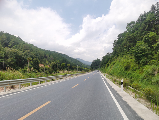 S353汝城縣熱水至三江口公路