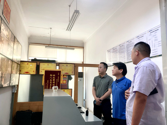 馬清相副院長率隊(duì)檢查中秋節(jié)前平安建設(shè)工作